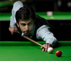 Advani leaves for UK to conquer the world of snooker