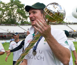 Test mace to be given to South Africa on Thursday
