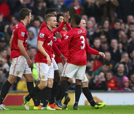 Man United beat Norwich, move 15 points clear