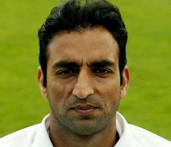 Pak bowling coach under fire after South Africa debacle