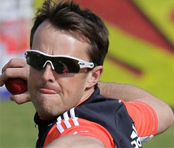 Graeme Swann ruled out of Kiwi Test series
