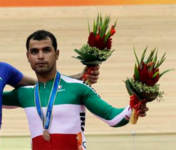 Iran cyclists get Indian visa at 11th hour