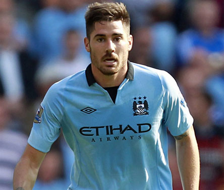 We can still catch Manchester United in title race, says Javi Garcia