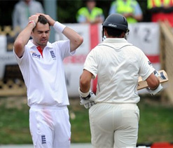 Former stars slam England`s embarrassing performance against Kiwis in Dunedin Test