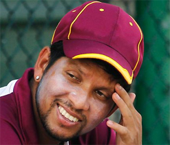Shillingford, Gabriel recalled for Zimbabwe Test, Sarwan dropped