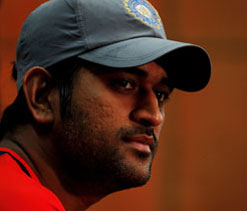 Dhoni tweets more jokes on `Sir` Jadeja