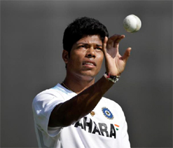 Umesh Yadav gets engaged to Delhi-based fashion designer