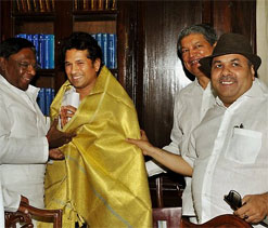 Indian MPs to play T20 match against Mumbai Heroes next month