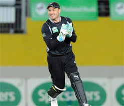 Kiwi skipper McCullum to sue Parker for defamation over `The Taylor Affair`