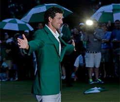 Greg Norman backs Adam Scott for World No.1 position