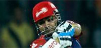 IPL 2013: Brilliant Sehwag powers Delhi to first win in IPL 6