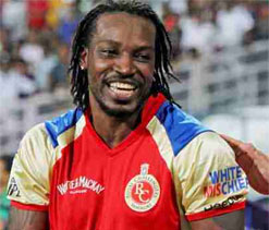 Modest Gayle showers praise on team after one-man show