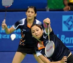 Why are players scared to talk to Prajakta, asks Jwala