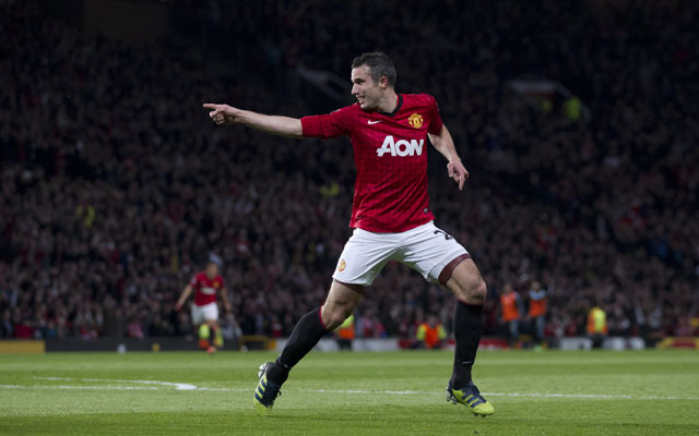 Van Persie leads Premier League scoring chart