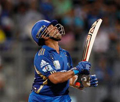 Narine gets Tendulkar out cheaply on his birthday