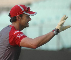 Nice to start our away journey with a win: Gilchrist