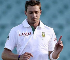 Coach Younis lauds Steyn as one of `top three fast bowlers` in 50 years
