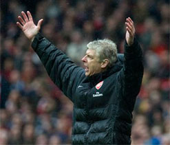 Arsenal’s Wenger fears Chelsea’s ‘power’ if Mourinho returns to club