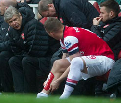 Arsene Wenger plans to upset Manchester United`s title party