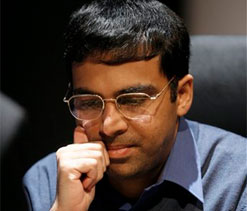 Anand settles for an easy draw against Kramnik