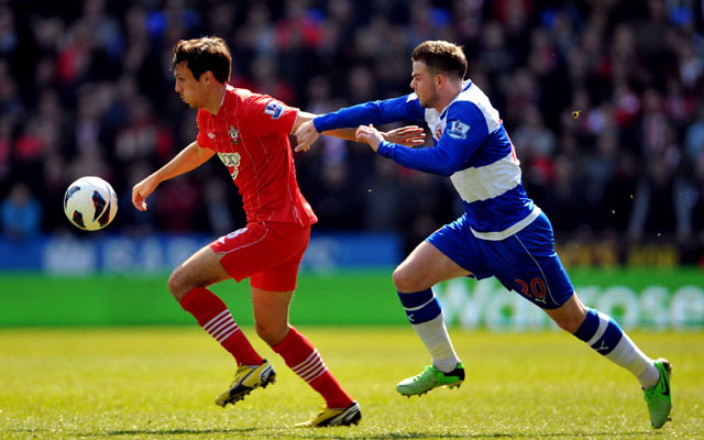 Reading beat Southampton 2-0 in battle of strugglers
