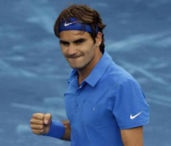 Federer, Murray back gay tennis players