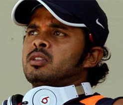 Tharoor feels sad over arrest of Sreesanth