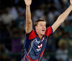 We can sneak into the playoffs through back door: Morkel