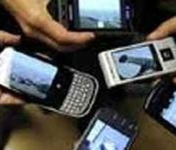 Police to probe call details of two arrested bookies
