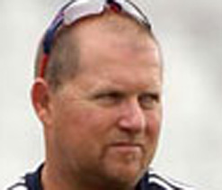Angry Proteas fans slams British coach for `Anderson more skilful than Steyn` claim