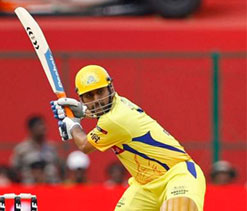 Dhoni is a clever captain in Indian conditions: Pietersen