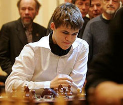FIDE`s decision to choose Chennai lacks transparency: Carlsen