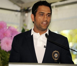 What`s happening in BCCI is not bothering team, says Dhoni