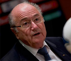 Blatter tells Brazilian fans to respect their president