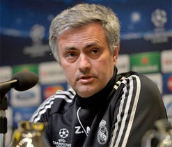 Mourinho looking forward to `emotional` start to Chelsea season