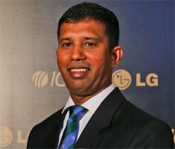 Dharmasena, Tucker to umpire in CT final
