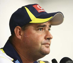 Arthur slams ECB for having `field day` over Warner incident