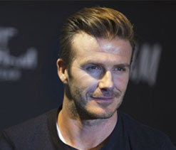 Brad Pitt wants Becks to coach his kids