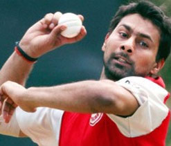Praveen eyeing India comeback through domestic season