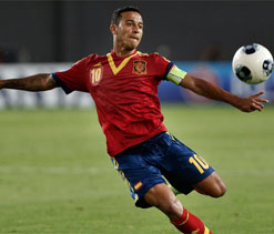 Man U loses race for Thiago Alcantara to Bayern Munich