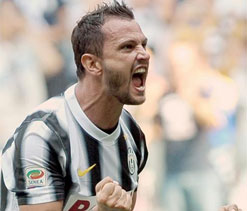 Juventus go for third Italian Serie A title, says Pepe