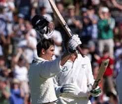 Ex-New Zealand cricketer Mathew Sinclair ends career for unemployment benefits