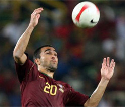 Deco to retire at end of season