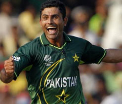 Misbah`s responsible for all ills in Pakistan team: Razzaq