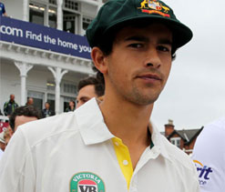 Oz`s spin fears double after spotting `burn marks` on Old Trafford pitch