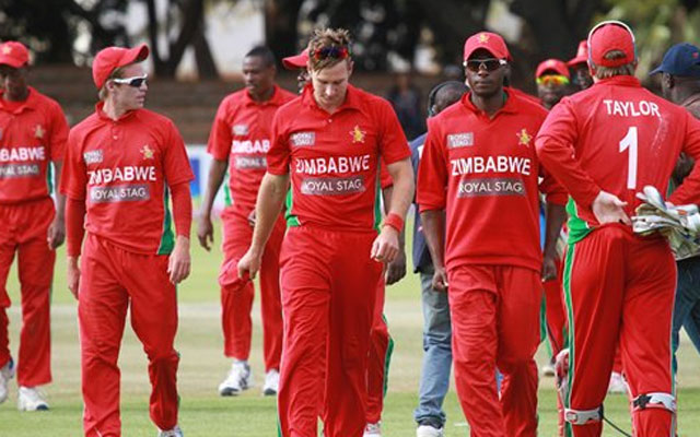 Zimbabwe suffer sinking financial feeling