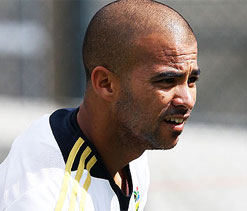 Ishwar Pandey takes four wickets but South Africa fight back