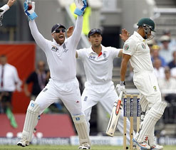 Australia demand ICC answers over DRS