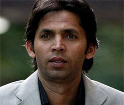 Mohammad Asif agrees to give details of spot-fixing