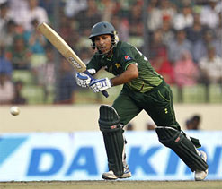 Sarfraz Ahmed finally heads to Zimbabwe after visa delay